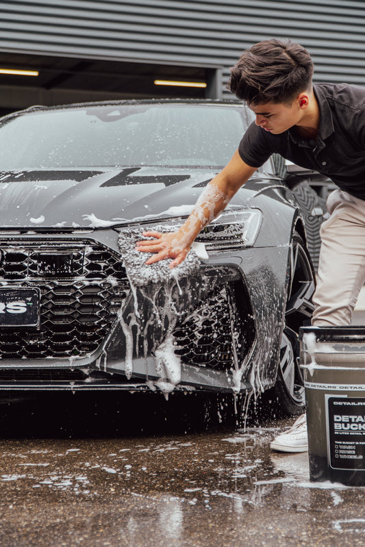 Hoe gebruik je auto shampoo - Detailrs Gids voor een Stralende Auto!