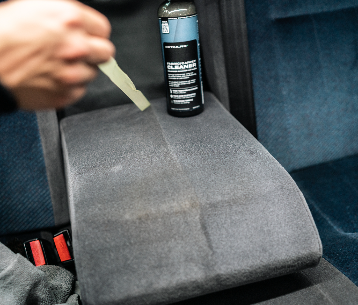 Auto bekleding reiniger